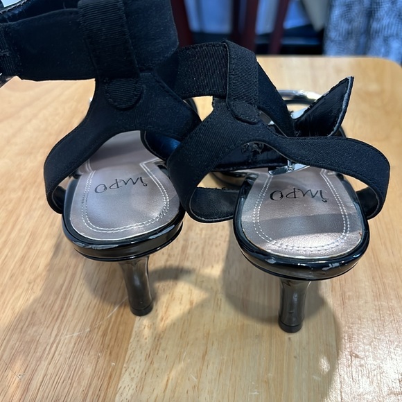 IMPO size 7.5 kitten heels with black ankle strap great used condition - Picture 4 of 8